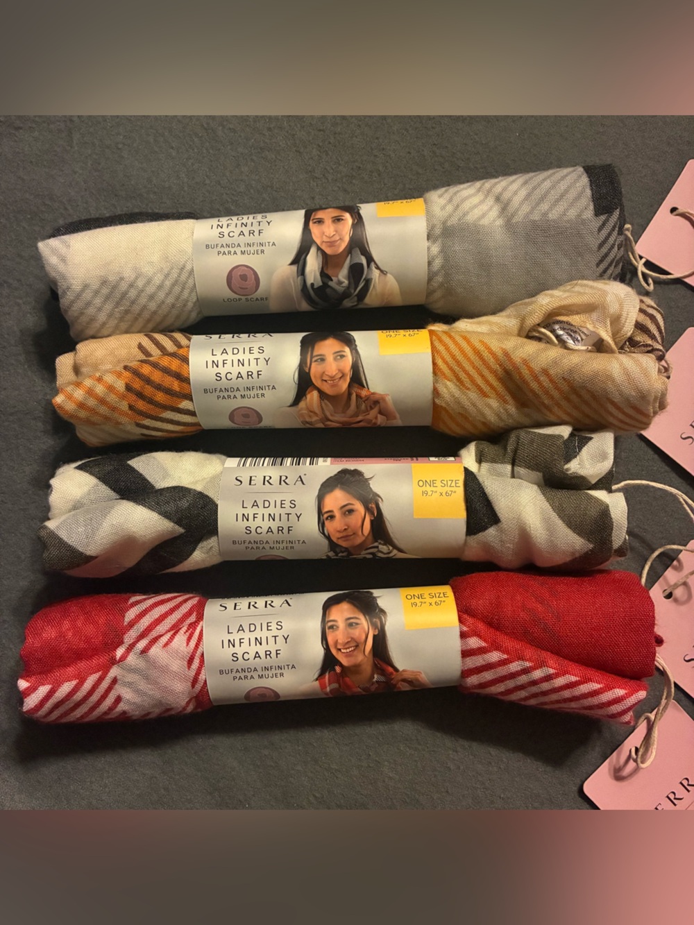 NWT Set of 4 Ladies Infinity Scarves